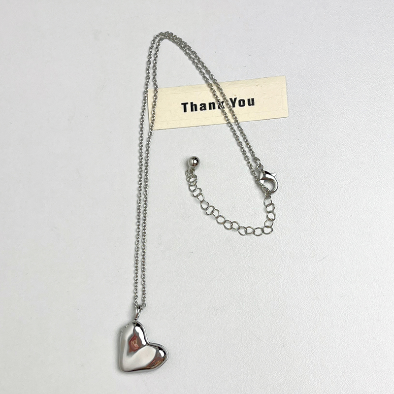 Korean-Style Vintage Heart Openable Necklace for Women, Simple Exquisite Clavicle Chain, 2025 Niche Design Jewelry Korean-Style Vintage Heart Openable Necklace for Women, Simple Exquisite Clavicle Chain, 2025 Niche Design Jewelry