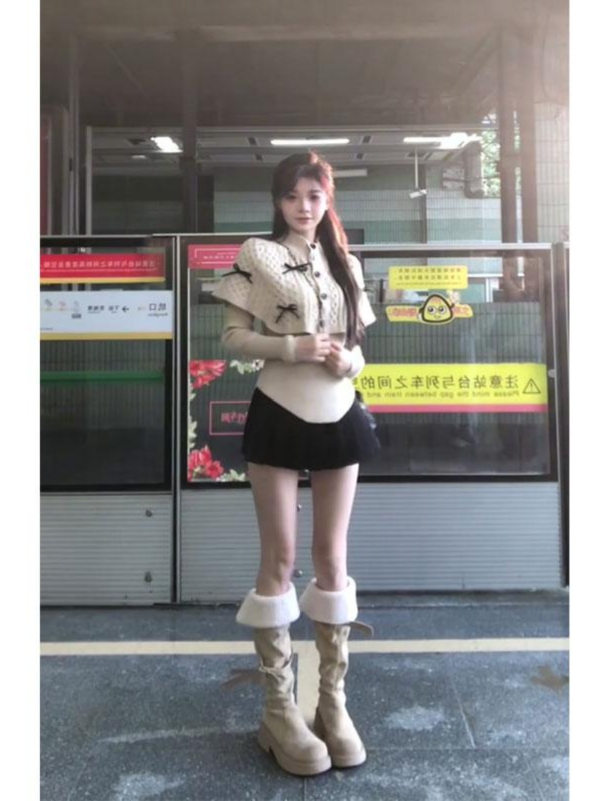 Korean Style Vintage High-End Long Sleeve Knitted Sweater for Women, Elegant Slim Fit Unique Top for Autumn/Winter 2025 Korean Style Vintage High-End Long Sleeve Knitted Sweater for Women, Elegant Slim Fit Unique Top for Autumn/Winter 2025