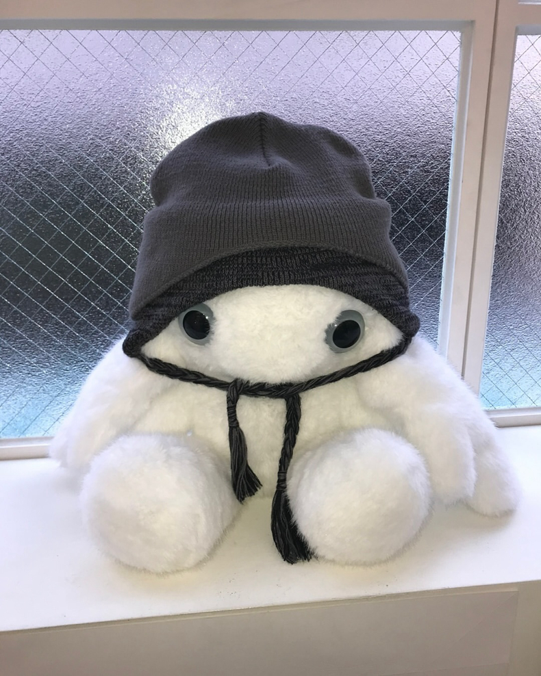 Korean-Style Warm Knitted Lei Feng Hat - Retro Casual Spliced Design for Ear Protection, Flattering Fit, Versatile Fashion Accessory