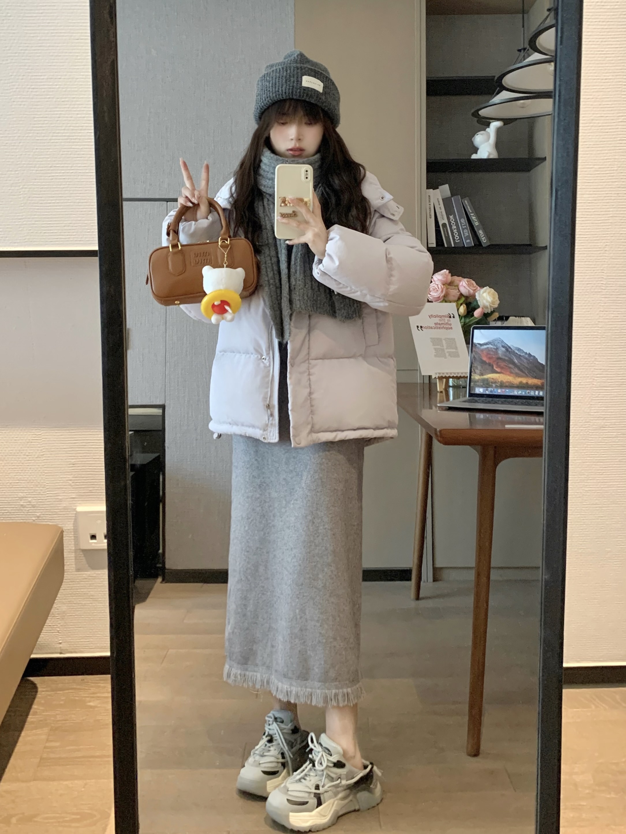 Korean Style Winter Hooded Couple Slim Short Down Jacket in Purple Pink for Women - Chic & Cozy Outerwear Korean Style Winter Hooded Couple Slim Short Down Jacket in Purple Pink for Women - Chic & Cozy Outerwear