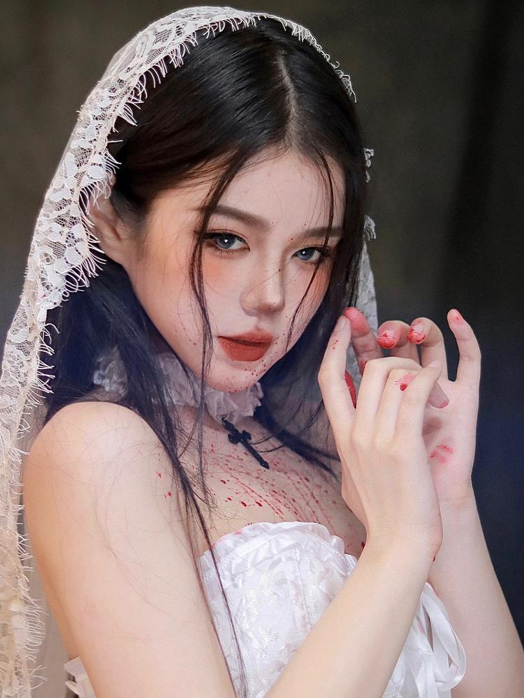 Lace Choker Necklace with Cross for Women - Sweet Cool Sexy Cosplay Collarbone Accessory Lace Choker Necklace with Cross for Women - Sweet Cool Sexy Cosplay Collarbone Accessory