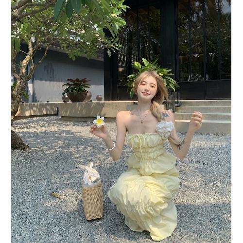 Lace-Up Pleated Strapless Cake Half Skirt Set - Sweet and Spicy Vacation Style, Waist-Cinching Design for a Fresh Look