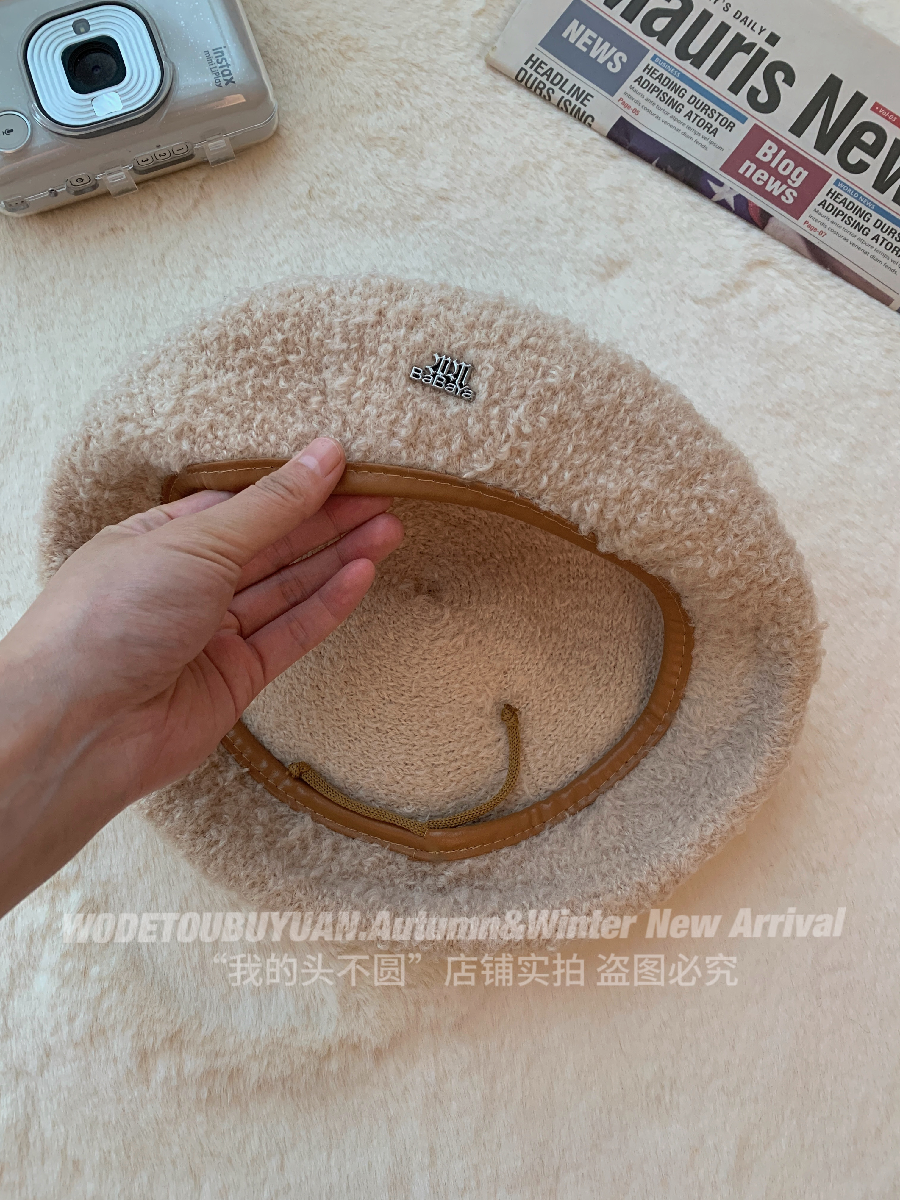 Lambswool Beret Hat for Women - 2025 New Style, Large Head Circumference, Flattering Fit, Versatile Painter Hat, Chic Fashion Accessory Lambswool Beret Hat for Women - 2025 New Style, Large Head Circumference, Flattering Fit, Versatile Painter Hat, Chic Fashion Accessory