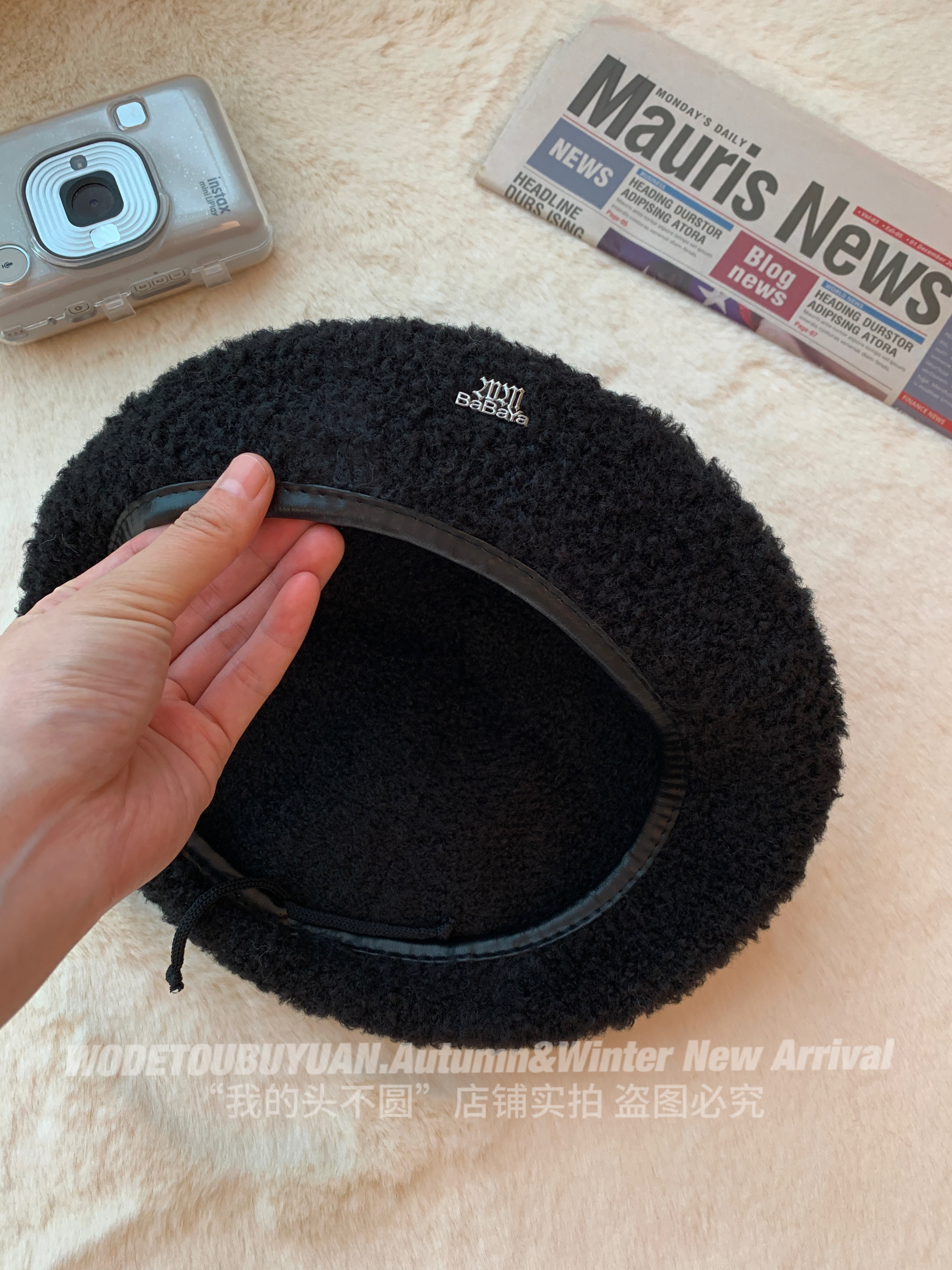 Lambswool Beret Hat for Women - 2025 New Style, Large Head Circumference, Flattering Fit, Versatile Painter Hat, Chic Fashion Accessory