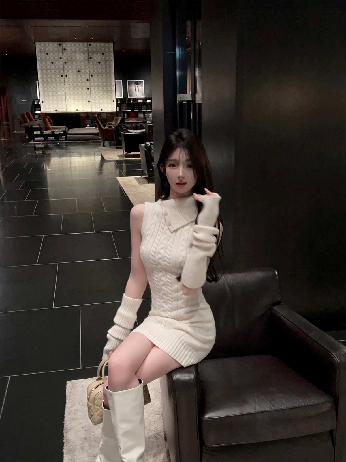 Lapel Sleeveless White Knitted Bodycon Dress with Sleeve Covers - Slim Fit Autumn Winter Fashion for a Chic Look Lapel Sleeveless White Knitted Bodycon Dress with Sleeve Covers - Slim Fit Autumn Winter Fashion for a Chic Look