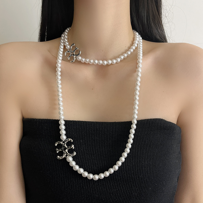 Large Logo Pearl Necklace for Women - COC-Style Light Luxury Sweater Chain, Versatile Clavicle Neck Chain, Trendy Fashion Accessory Large Logo Pearl Necklace for Women - COC-Style Light Luxury Sweater Chain, Versatile Clavicle Neck Chain, Trendy Fashion Accessory