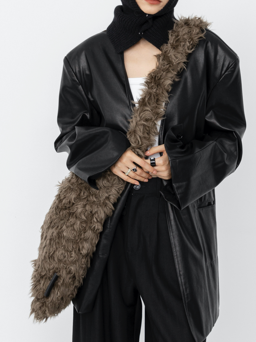 Large Size Curly Fur Bag for Girls - Trendy Messiah Wandering Wind Design, Perfect for Y2K and 90s Fashion Lovers Large Size Curly Fur Bag for Girls - Trendy Messiah Wandering Wind Design, Perfect for Y2K and 90s Fashion Lovers