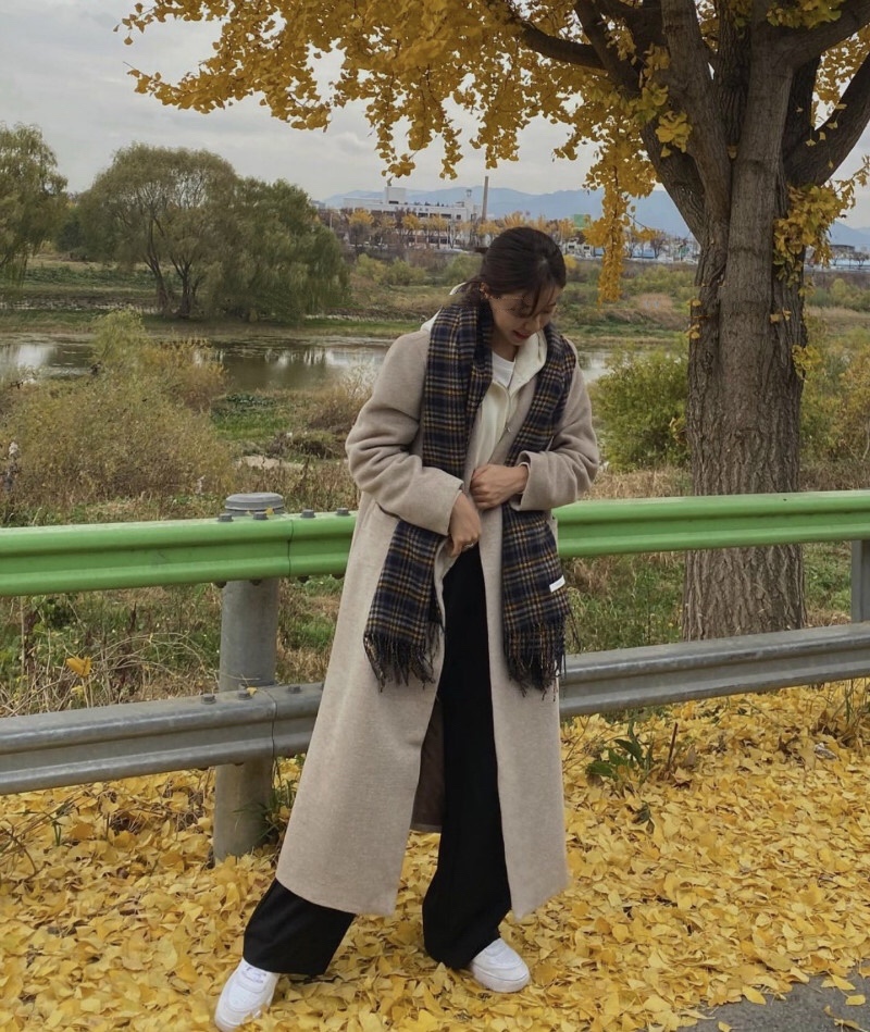 Latte Orchid Orange Coffee Fine Plaid Scarf with Tassels - Korean Style Shawl for Chic Layering Latte Orchid Orange Coffee Fine Plaid Scarf with Tassels - Korean Style Shawl for Chic Layering