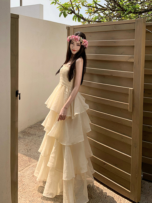 Layered Cake Skirt One-Shoulder Strapless Dress - Court Style Heavy-Duty Puff Skirt with Large Hem - Fairy-Like Aesthetic Layered Cake Skirt One-Shoulder Strapless Dress - Court Style Heavy-Duty Puff Skirt with Large Hem - Fairy-Like Aesthetic