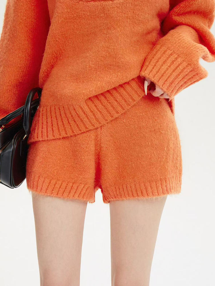 Lazy Style V-Neck Knitted Sweater Set with Shorts - Winter Two-Piece Dopamine Outfit, Y2K Inspired Fashion Lazy Style V-Neck Knitted Sweater Set with Shorts - Winter Two-Piece Dopamine Outfit, Y2K Inspired Fashion