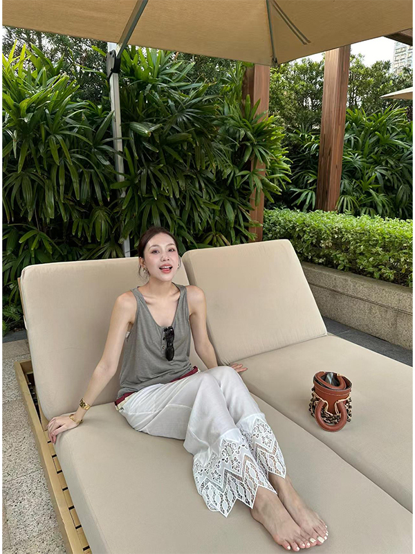 Leisure Vacation Style Women's Round Neck Vest - Relaxed Fit Versatile Top for Effortless 90s-Inspired Fashion Leisure Vacation Style Women's Round Neck Vest - Relaxed Fit Versatile Top for Effortless 90s-Inspired Fashion