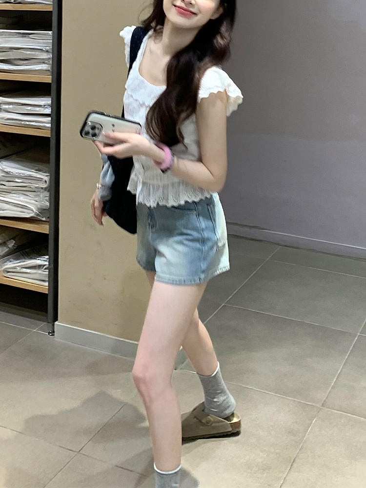 Light Blue High-Waisted Wide-Leg Denim Shorts for Women, Summer Style, Washed Loose Fit, Slimming Versatile Hot Pants