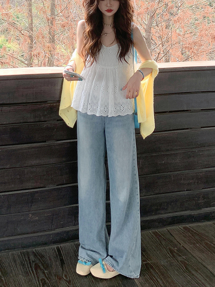 Light Blue High-Waisted Wide-Leg Jeans for Women, Retro Summer Style, Loose Fit Straight-Leg, Slimming Floor-Length Pants Light Blue High-Waisted Wide-Leg Jeans for Women, Retro Summer Style, Loose Fit Straight-Leg, Slimming Floor-Length Pants