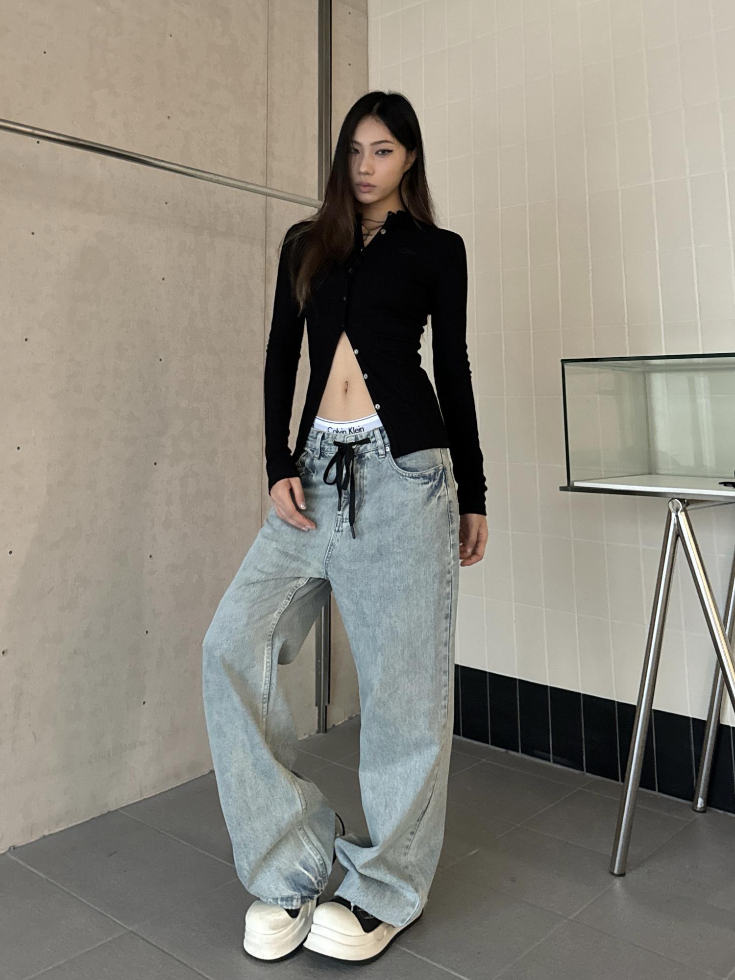 Light Blue Ripped Straight-Leg Jeans with Tie-Up Wide-Leg, Retro American Style, Slimming Floor-Length Trendy Pants Light Blue Ripped Straight-Leg Jeans with Tie-Up Wide-Leg, Retro American Style, Slimming Floor-Length Trendy Pants