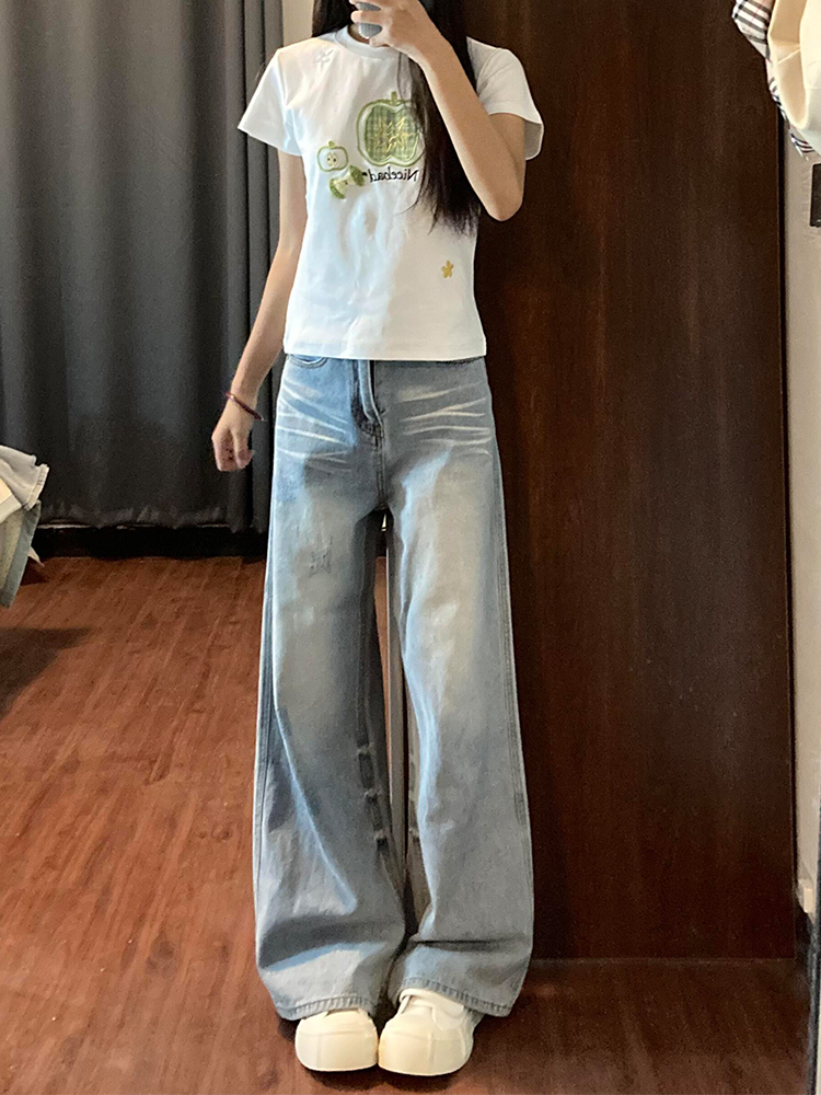 Light Blue Vintage Wide-Leg Jeans for Women, High-Waisted Loose Fit, Relaxed Drape, Straight-Leg Summer Style Pants