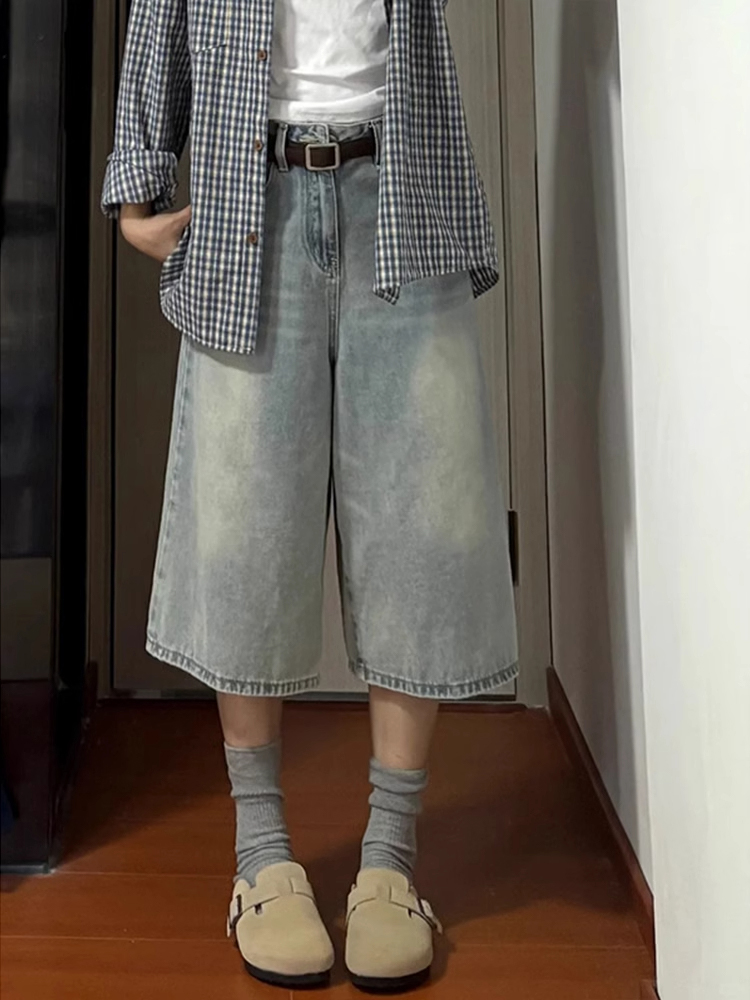 Light Blue Wide-Leg Cropped Jeans for Women, High-Waisted Loose Fit, Summer Style, Flattering Versatile Straight-Leg Pants