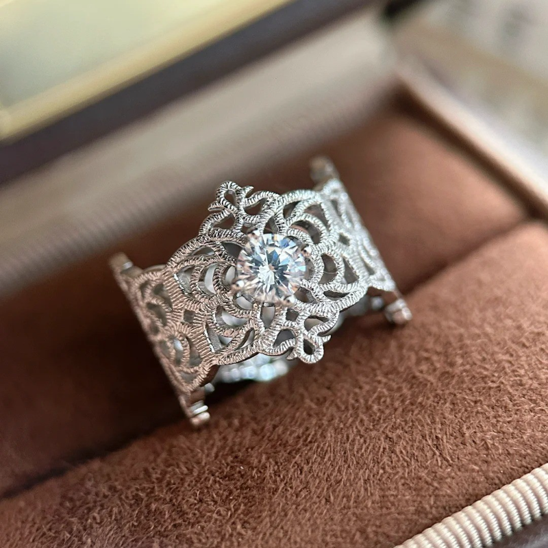 Light Luxury Adjustable Open Ring with Diamond Niche Design for Women - Versatile European American Style Jewelry Light Luxury Adjustable Open Ring with Diamond Niche Design for Women - Versatile European American Style Jewelry