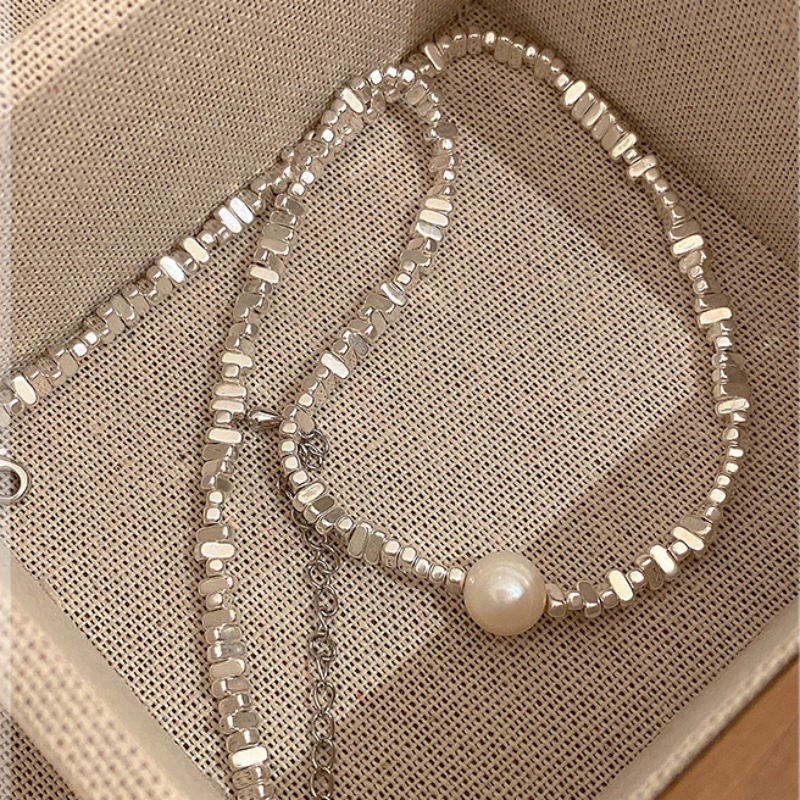 Light Luxury Clavicle Chain Necklace for Women - Versatile Parisian Style Statement Jewelry Light Luxury Clavicle Chain Necklace for Women - Versatile Parisian Style Statement Jewelry