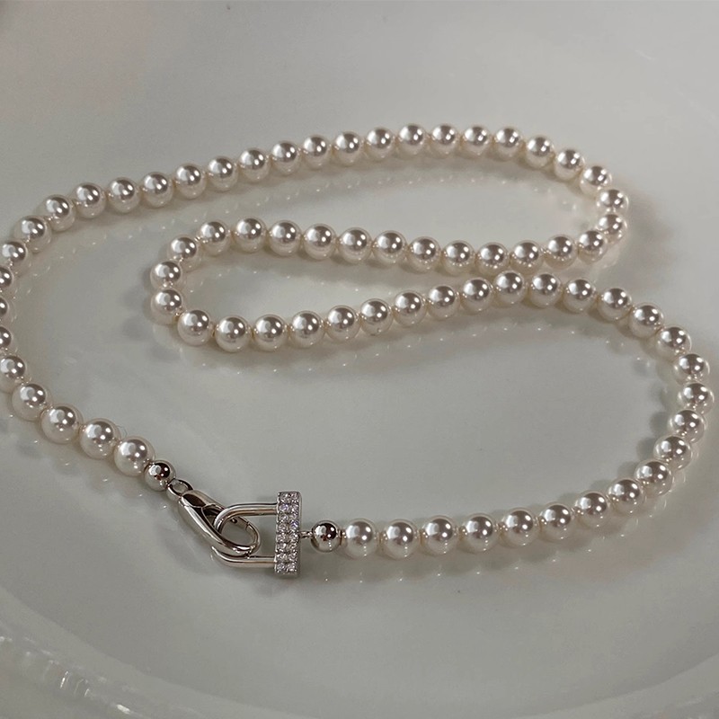Light Luxury Freshwater Pearl Necklace with Silver Accents - Elegant Shijia Pearl Design for Chic Style