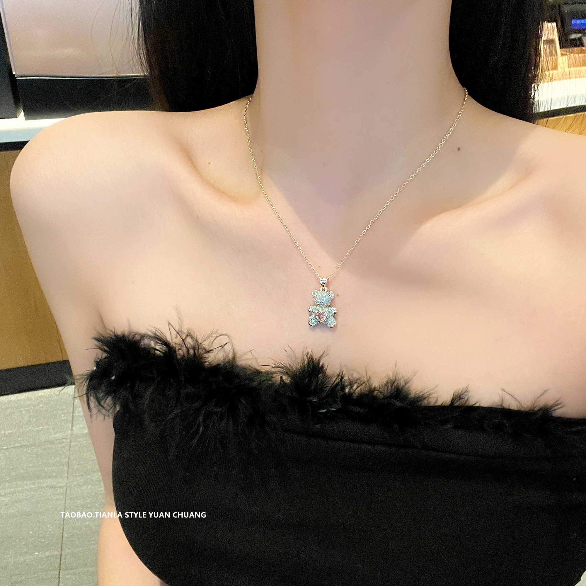 Light Luxury Full Diamond Small Bear Necklace for Women, Versatile Clavicle Chain, High-End Gift for Girlfriend Light Luxury Full Diamond Small Bear Necklace for Women, Versatile Clavicle Chain, High-End Gift for Girlfriend
