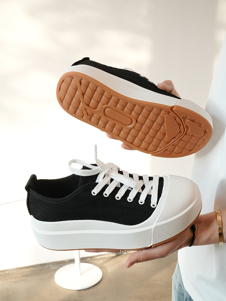 Light Luxury Lace-Up Canvas Shoes for Men - Trendy Lightweight Versatile Rubber Sole Footwear for Spring 2025 Fashion Light Luxury Lace-Up Canvas Shoes for Men - Trendy Lightweight Versatile Rubber Sole Footwear for Spring 2025 Fashion