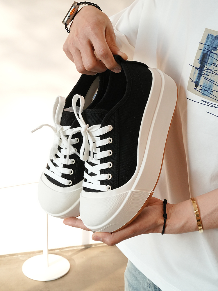 Light Luxury Lace-Up Canvas Shoes for Men - Trendy Lightweight Versatile Rubber Sole Footwear for Spring 2025 Fashion Light Luxury Lace-Up Canvas Shoes for Men - Trendy Lightweight Versatile Rubber Sole Footwear for Spring 2025 Fashion