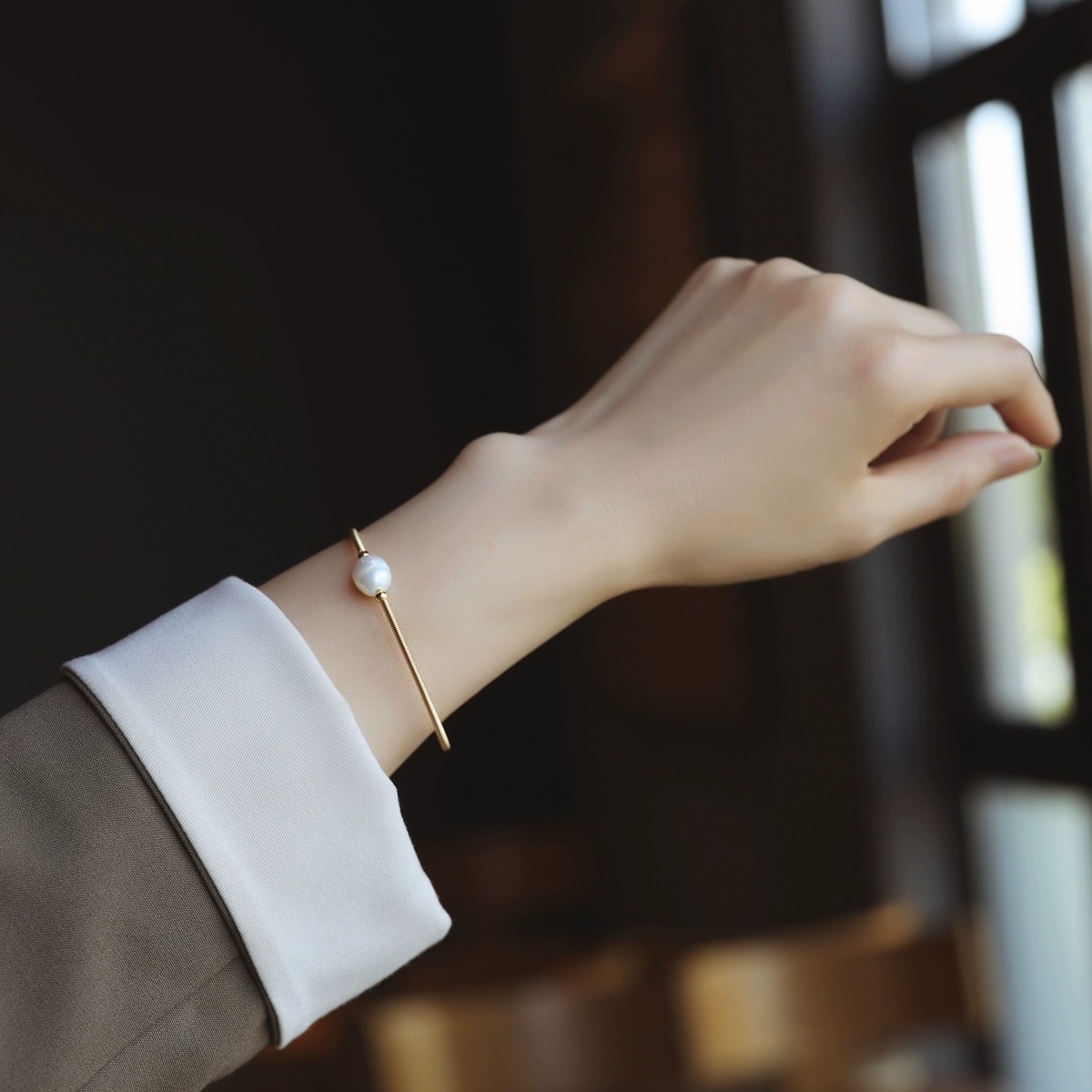 Light Luxury Pearl Bracelet - Chic Niche Fashion Accessory for Elegant Styles Light Luxury Pearl Bracelet - Chic Niche Fashion Accessory for Elegant Styles