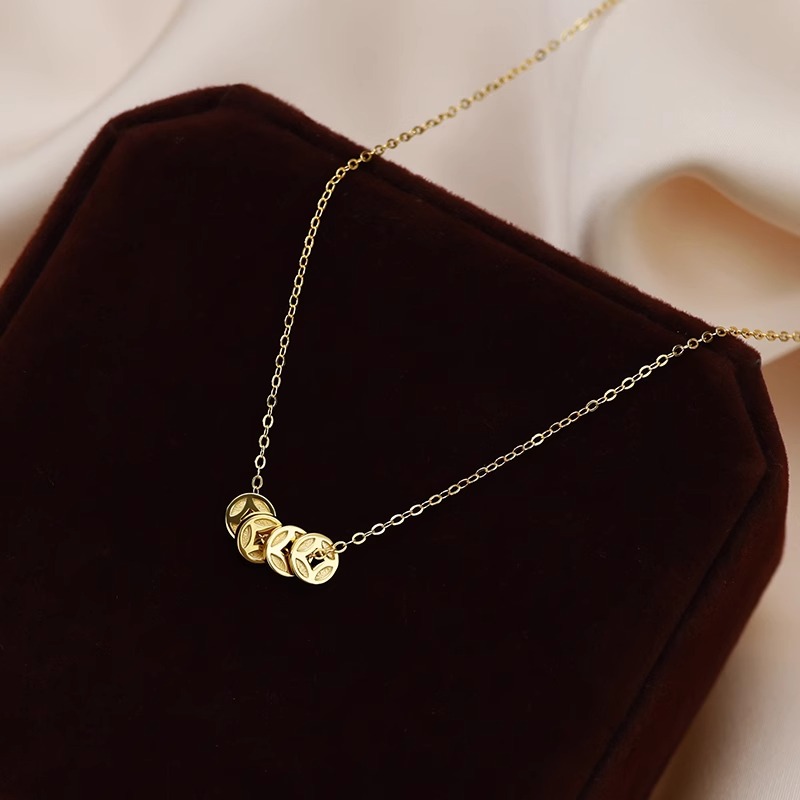 Light Luxury Women's Clavicle Chain Necklace - High-End Everyday Fashion Accessory Light Luxury Women's Clavicle Chain Necklace - High-End Everyday Fashion Accessory