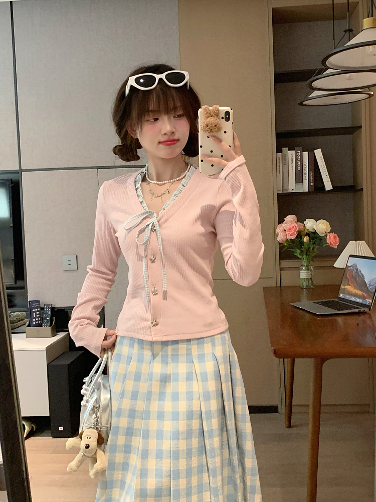 Light Pink Knitted Top for Women - Cute Slim Fit Long Sleeve T-Shirt, Perfect for Early Spring, Y2K Style Jacket