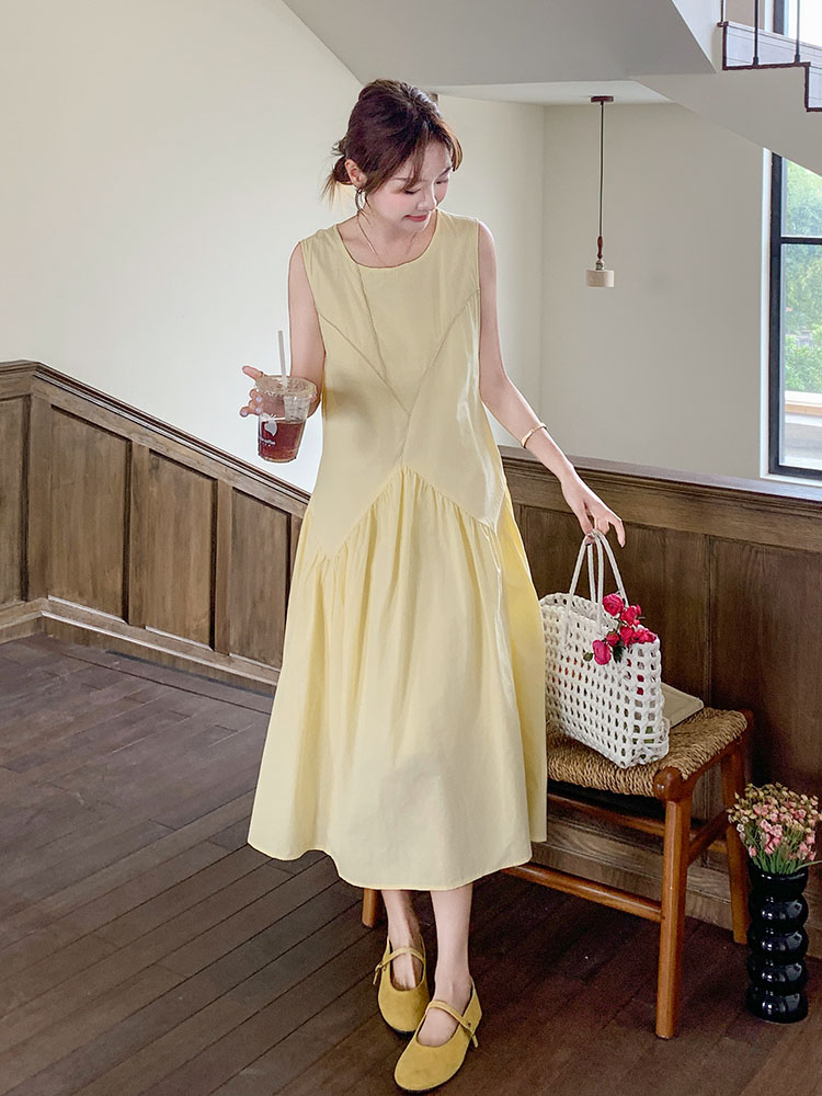 Light Yellow Sleeveless Round Neck Dress for Women - 2025 Summer Korean Style Casual Loose A-Line Skirt Trend Light Yellow Sleeveless Round Neck Dress for Women - 2025 Summer Korean Style Casual Loose A-Line Skirt Trend
