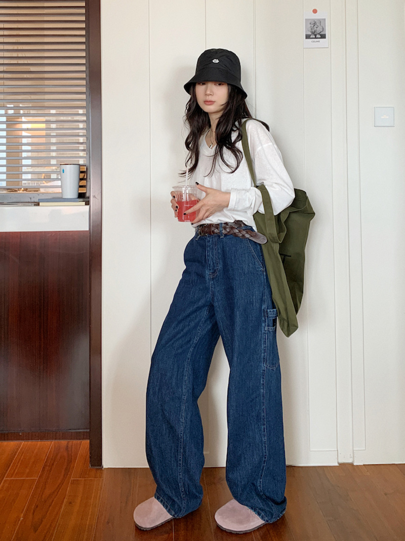 Lightweight Sun Protection V-Neck Long Sleeve T-Shirt for Women - Loose Versatile Slimming Drop Shoulder Knit Top for Summer Style Lightweight Sun Protection V-Neck Long Sleeve T-Shirt for Women - Loose Versatile Slimming Drop Shoulder Knit Top for Summer Style