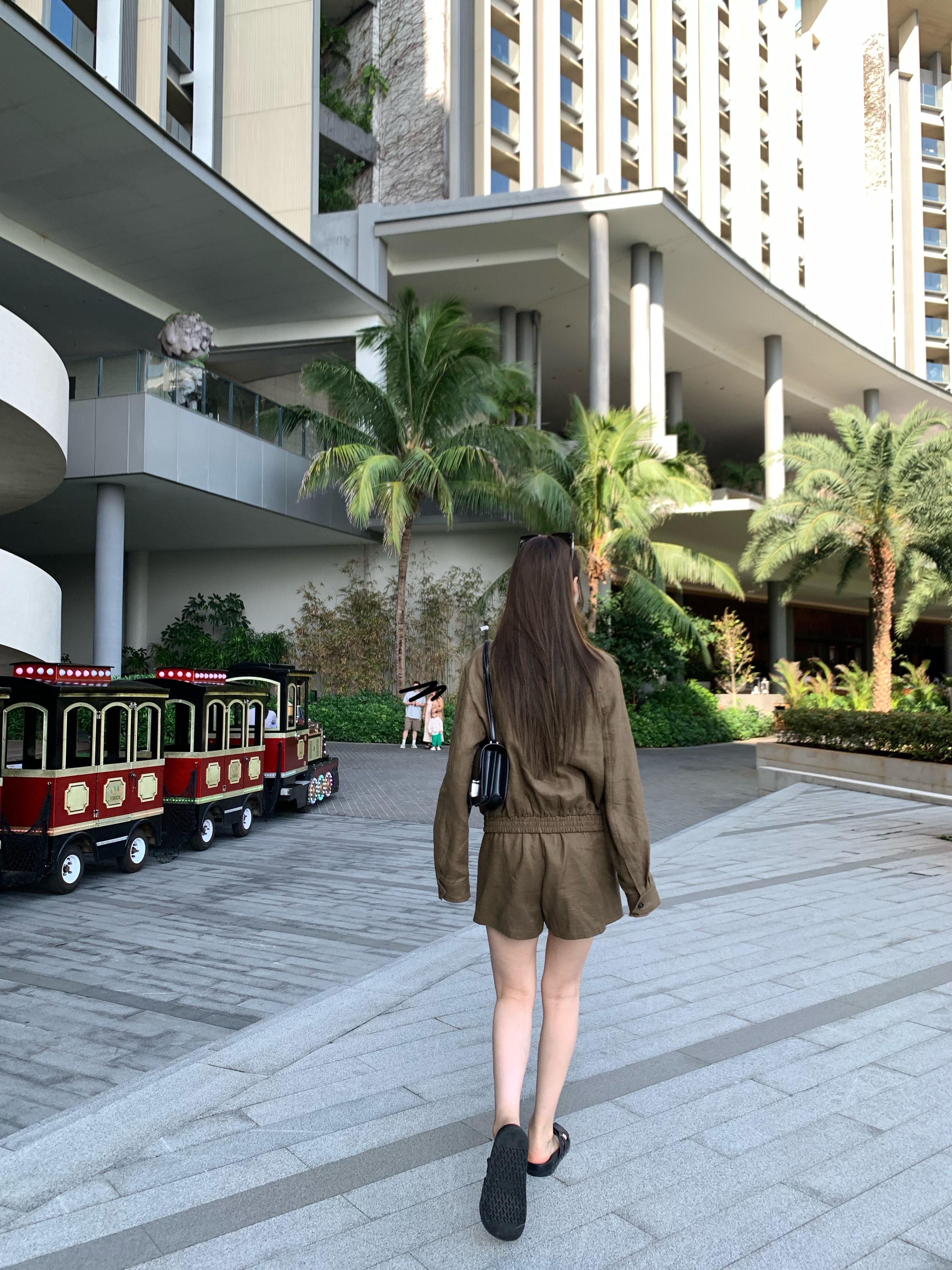 Linen Embroidered Loose Jacket and Shorts Set - Luxury Old Money Style, High-Quality 90s Inspired Fashion for Effortless Elegance Linen Embroidered Loose Jacket and Shorts Set - Luxury Old Money Style, High-Quality 90s Inspired Fashion for Effortless Elegance