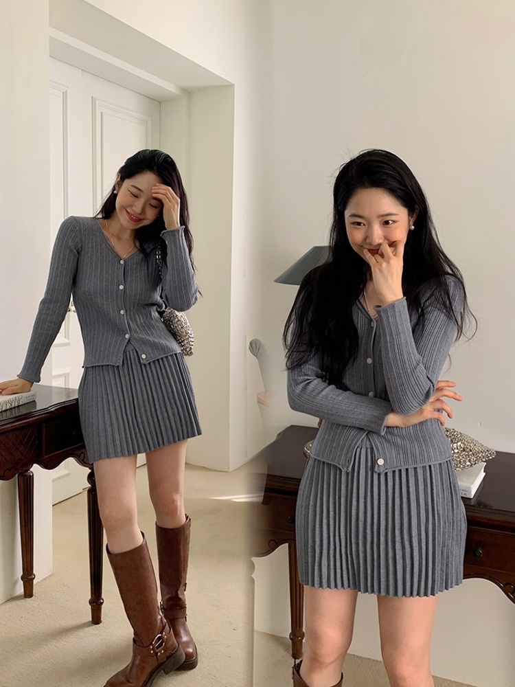 Lively Korean Style Cardigan and Skirt Set - Slimming, Cute Outfit for a Chic Girl's Look