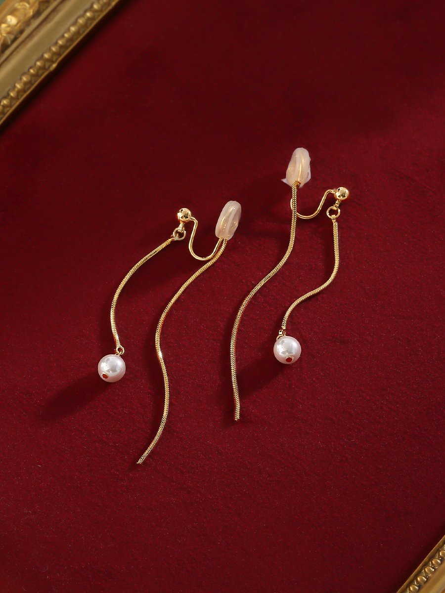 Long Pearl Tassel Ear Clips - Luxury High-End Earrings for Women, Flattering Round Face Design, No Ear Holes, Chic Style Long Pearl Tassel Ear Clips - Luxury High-End Earrings for Women, Flattering Round Face Design, No Ear Holes, Chic Style