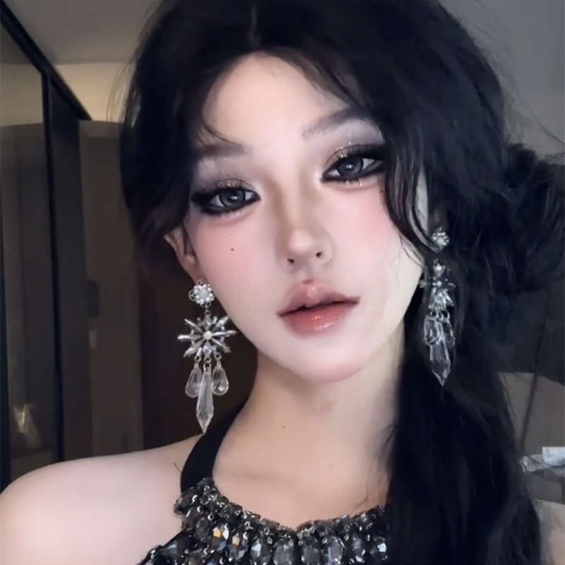 Long Tassel Silver Crystal Flower Dangle Earrings - Water Drop Design, Light Luxury High-End Studs for Women, Elegant Fashion Statement