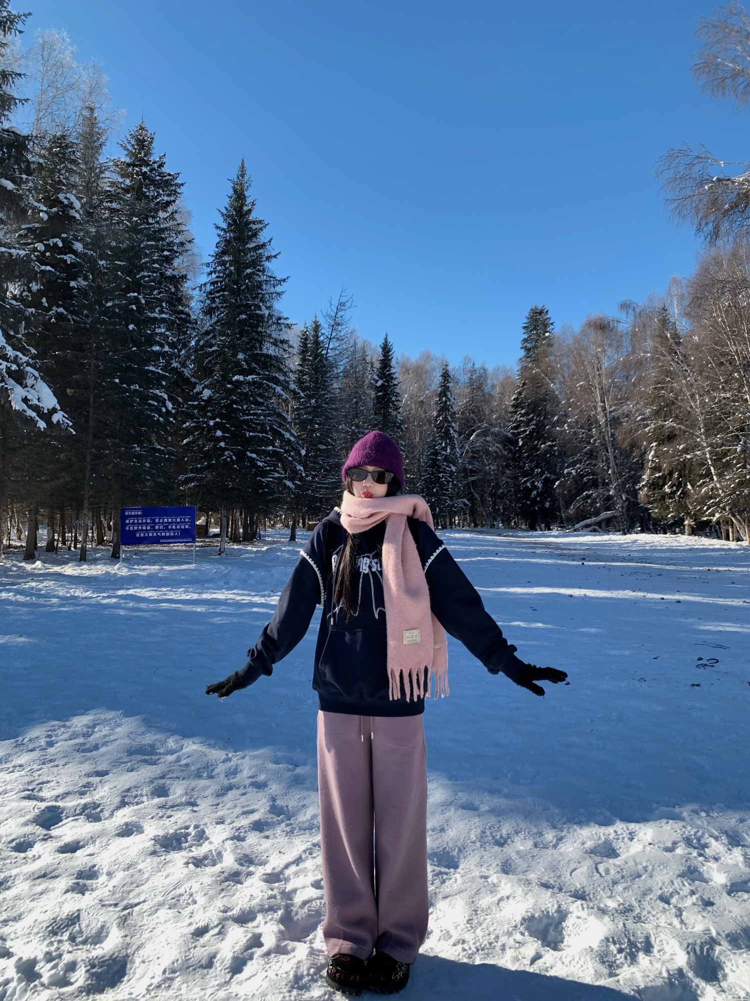 Loose Color-Blocking Crochet Edge Hoodie - Exclusive Original Design for Women, Trendy Casual Wear, Perfect for Dawn to Dusk Style Loose Color-Blocking Crochet Edge Hoodie - Exclusive Original Design for Women, Trendy Casual Wear, Perfect for Dawn to Dusk Style