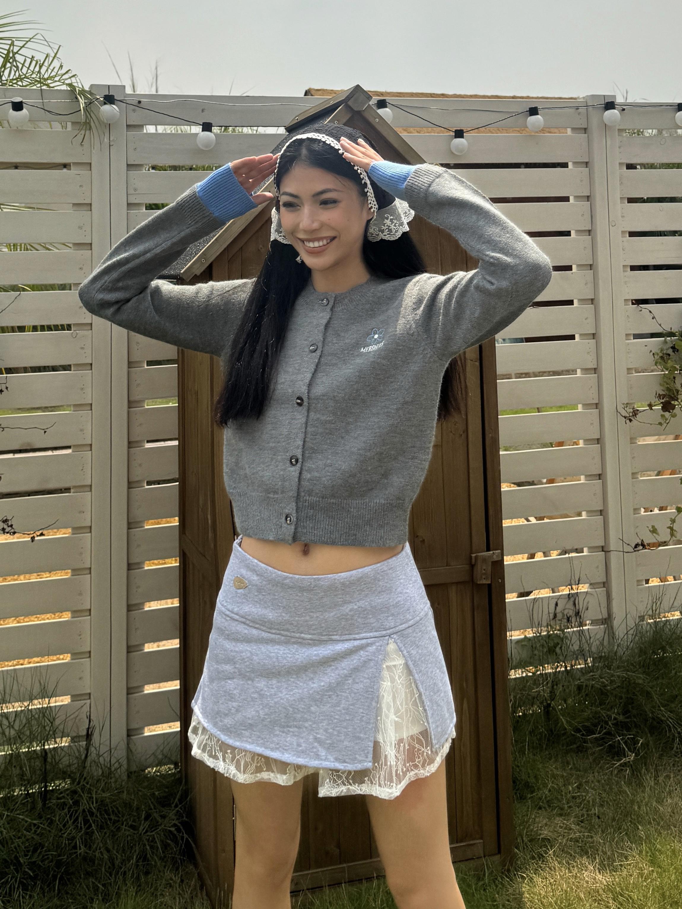 Loose Retro Color-Block Knitted Cardigan Jacket Top for Women - Embroidered Letter Design, Y2K Style, Cool & Trendy Layering Piece Loose Retro Color-Block Knitted Cardigan Jacket Top for Women - Embroidered Letter Design, Y2K Style, Cool & Trendy Layering Piece