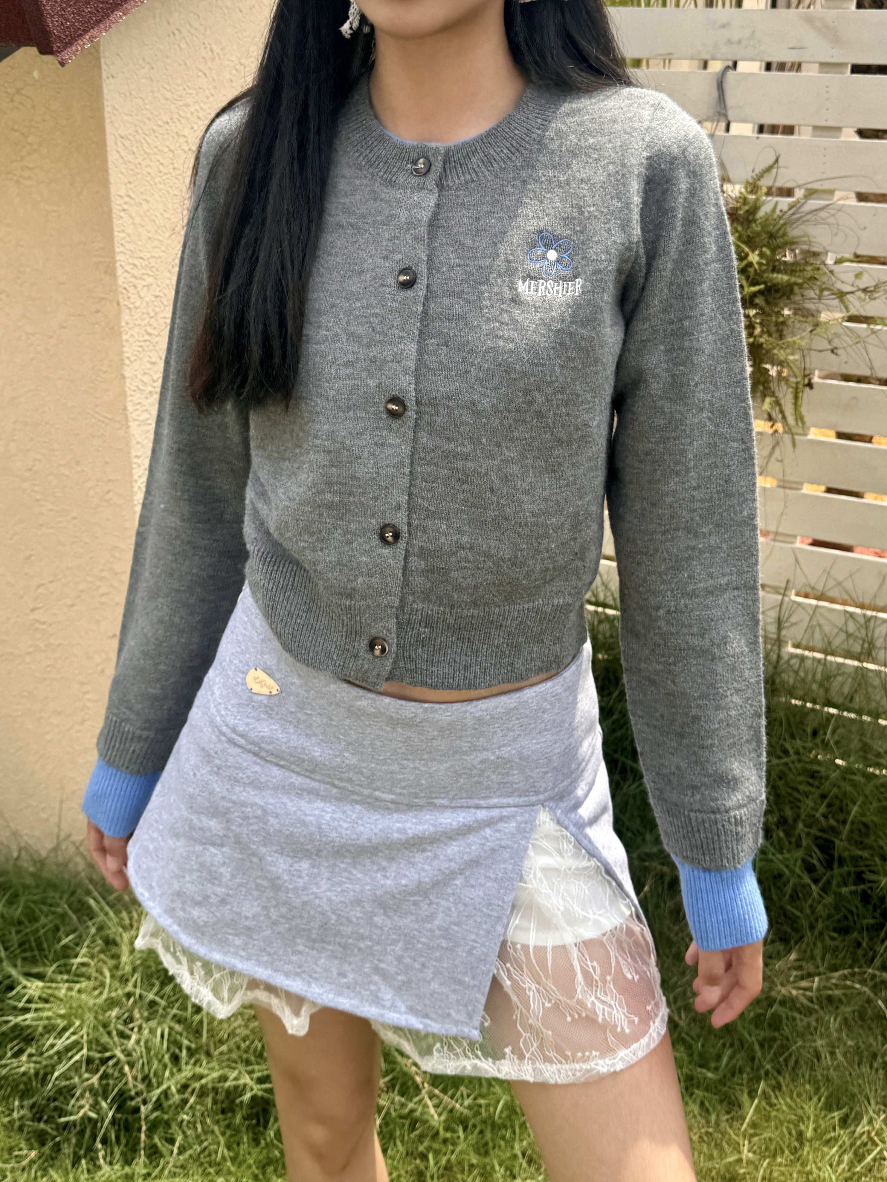 Loose Retro Color-Block Knitted Cardigan Jacket Top for Women - Embroidered Letter Design, Y2K Style, Cool & Trendy Layering Piece Loose Retro Color-Block Knitted Cardigan Jacket Top for Women - Embroidered Letter Design, Y2K Style, Cool & Trendy Layering Piece