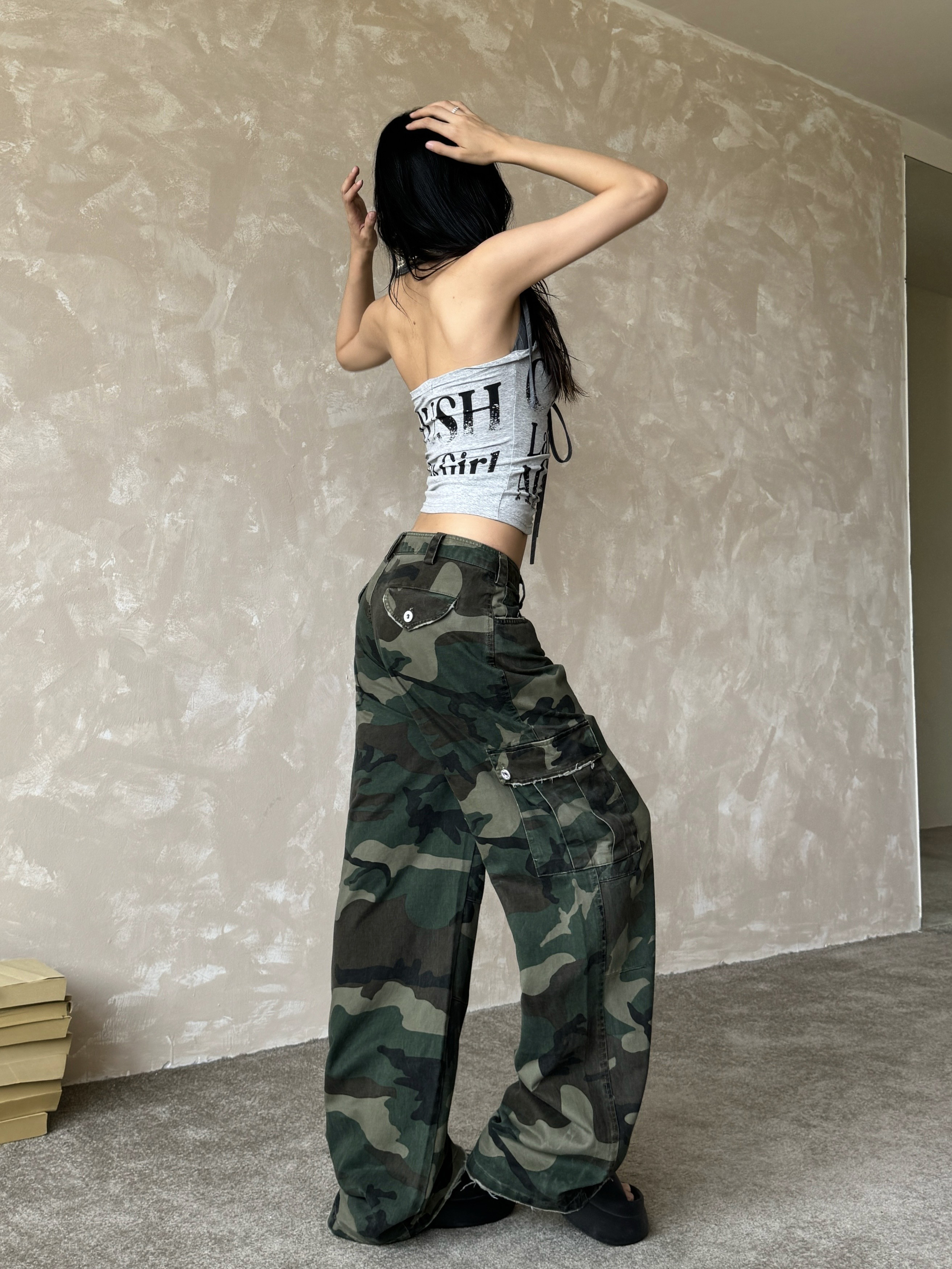 Loose Wide-Leg Camouflage Cargo Pants for Women - Spicy Girl Street Hip-Hop Style, Multi-Pocket Design, Casual Summer Fashion Loose Wide-Leg Camouflage Cargo Pants for Women - Spicy Girl Street Hip-Hop Style, Multi-Pocket Design, Casual Summer Fashion
