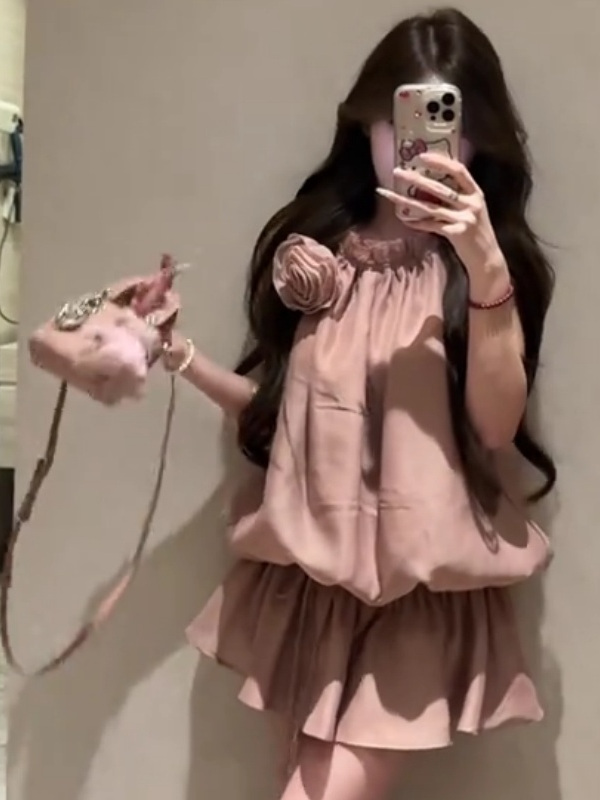 Lotus Root Pink Sleeveless Halter Dress with Waist Tie - Summer Floral Waist-Cinching Slimming Short Skirt for Unique Style Lotus Root Pink Sleeveless Halter Dress with Waist Tie - Summer Floral Waist-Cinching Slimming Short Skirt for Unique Style