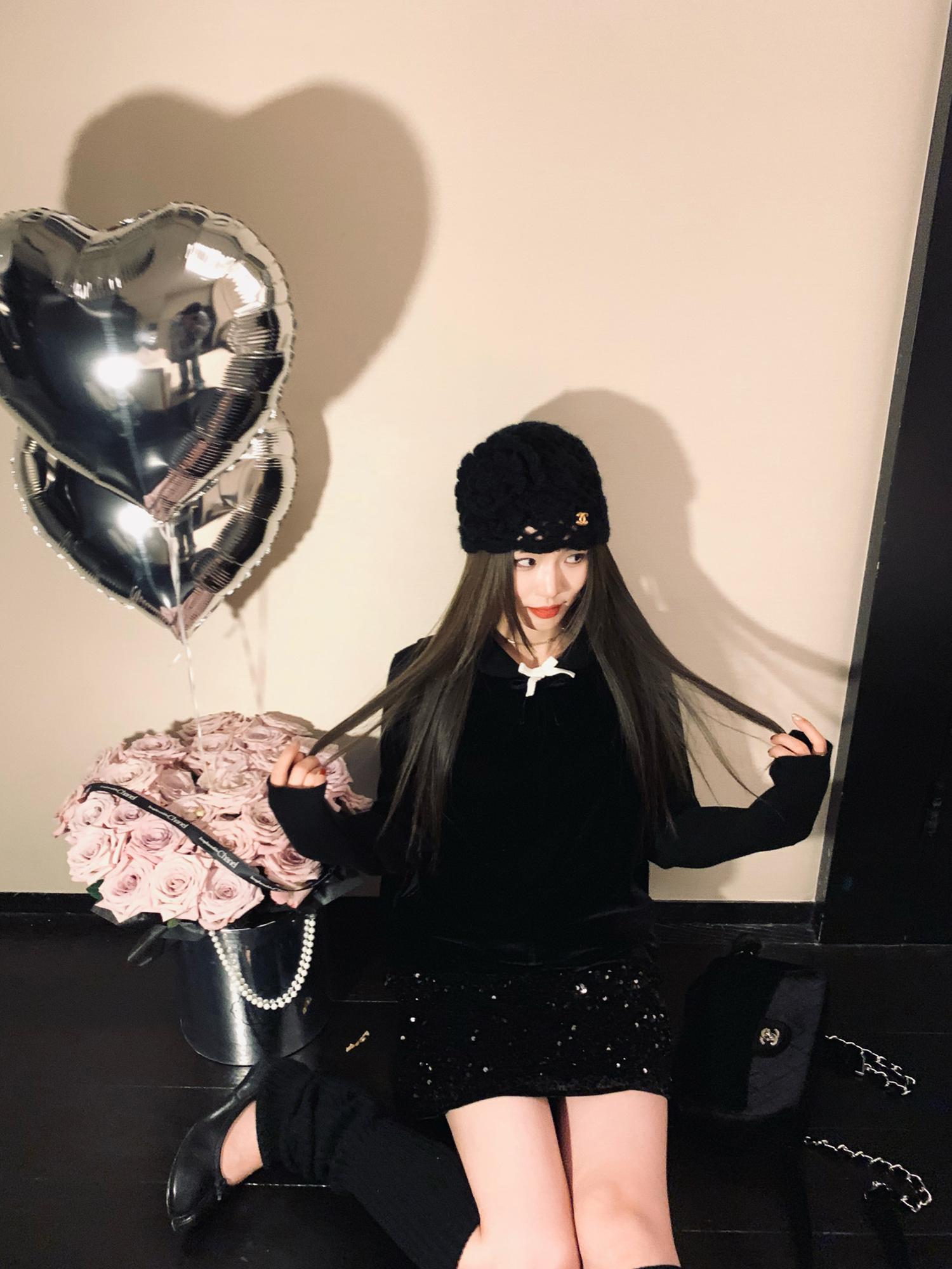 Luxurious Velvet Straight Skirt with Sequin Embroidered Vest Dress for Girls - Chic Rich Girl Style, Perfect for 90s and Y2K Fashion Luxurious Velvet Straight Skirt with Sequin Embroidered Vest Dress for Girls - Chic Rich Girl Style, Perfect for 90s and Y2K Fashion