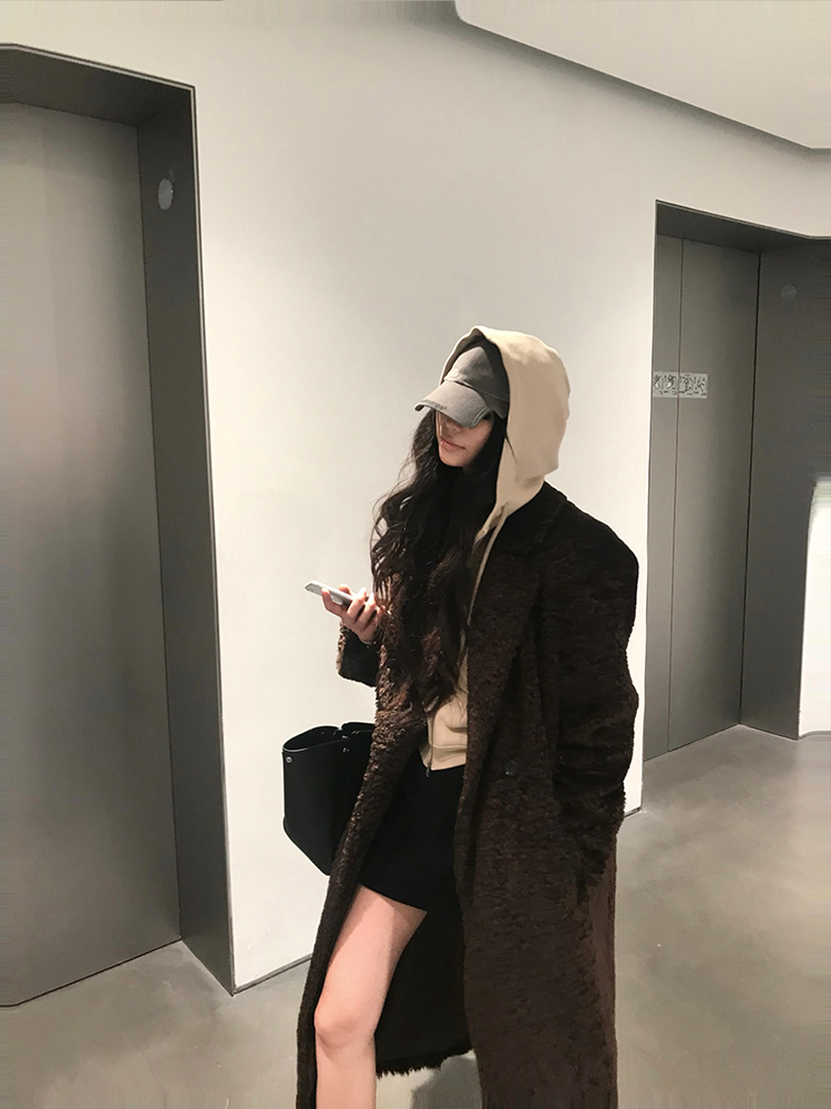 Luxury Eco-Friendly Faux Fur Long Wool Coat for Women - Stylish Outerwear for Spring & Winter, Chic Upper East Side Fashion Luxury Eco-Friendly Faux Fur Long Wool Coat for Women - Stylish Outerwear for Spring & Winter, Chic Upper East Side Fashion