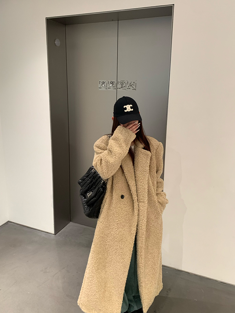 Luxury Eco-Friendly Faux Fur Long Wool Coat for Women - Stylish Outerwear for Spring & Winter, Chic Upper East Side Fashion Luxury Eco-Friendly Faux Fur Long Wool Coat for Women - Stylish Outerwear for Spring & Winter, Chic Upper East Side Fashion