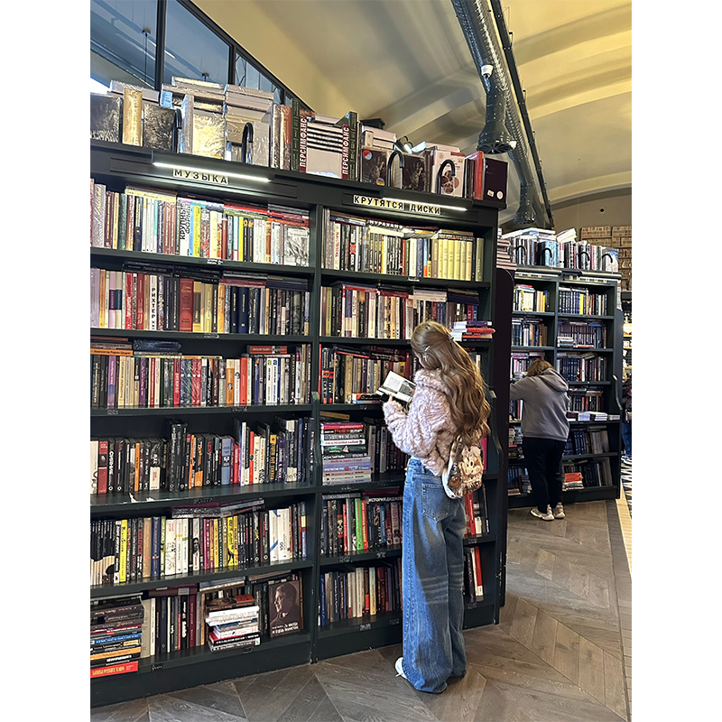 Luxury Little Girls' Faux Fur Short Coat - High-Quality Cotton-Padded Plush Winter Outerwear for Stylish Kids Luxury Little Girls' Faux Fur Short Coat - High-Quality Cotton-Padded Plush Winter Outerwear for Stylish Kids