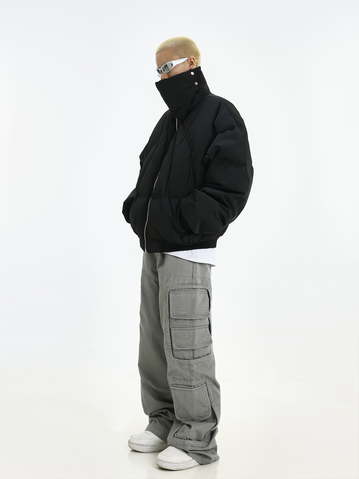 Men's American Retro Short Stand Collar Pleated Cotton Jacket - Thick Warm High Street Winter Coat for Niche Style Men's American Retro Short Stand Collar Pleated Cotton Jacket - Thick Warm High Street Winter Coat for Niche Style