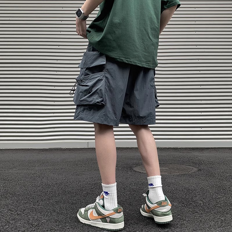 Men's American Style Multi-Pocket Cargo Shorts, Summer Trendy Loose Straight-Leg Sports Casual Five-Point Shorts Men's American Style Multi-Pocket Cargo Shorts, Summer Trendy Loose Straight-Leg Sports Casual Five-Point Shorts