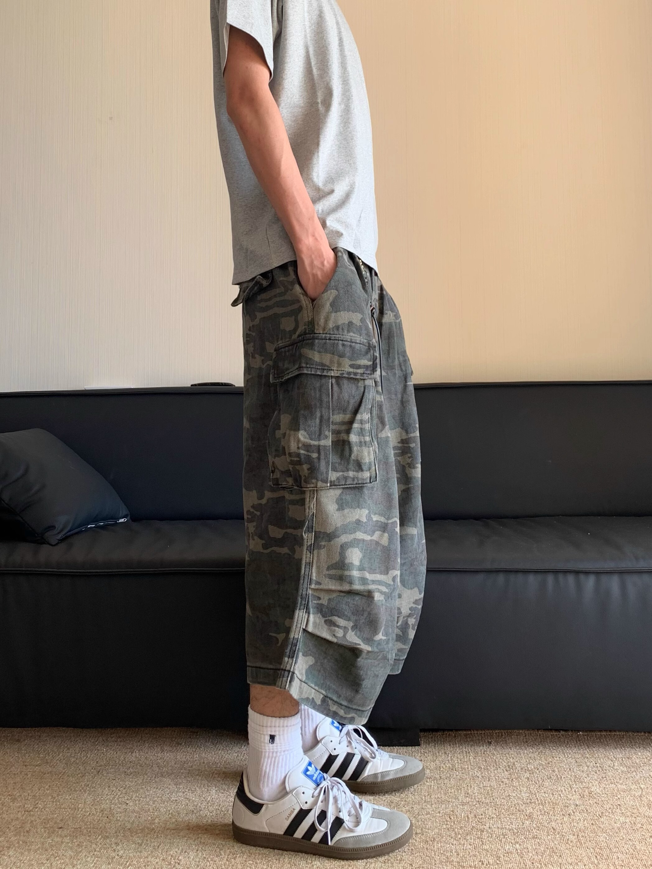 Men's and Women's Summer American Retro Camouflage Multi-Pocket Denim Shorts, Casual Loose Straight 7-Point Pants Men's and Women's Summer American Retro Camouflage Multi-Pocket Denim Shorts, Casual Loose Straight 7-Point Pants