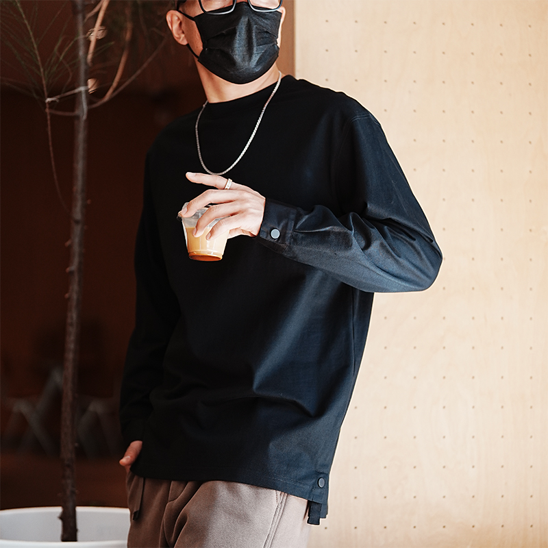 Men's Casual White Long Sleeve T-Shirt - American Style, Simple Design, Pure Cotton Base Layer for Spring and Autumn Men's Casual White Long Sleeve T-Shirt - American Style, Simple Design, Pure Cotton Base Layer for Spring and Autumn