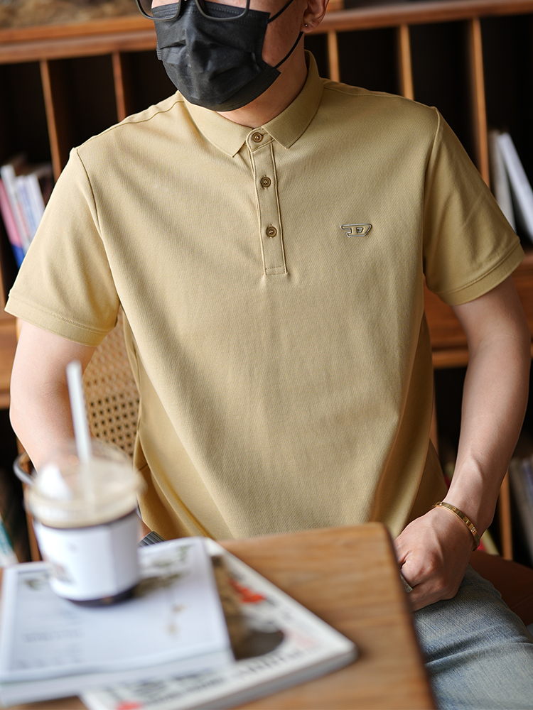 Men's Lightweight Casual Minimalist Polo Shirt - Solid Color Short Sleeve for Summer Business and Everyday Wear