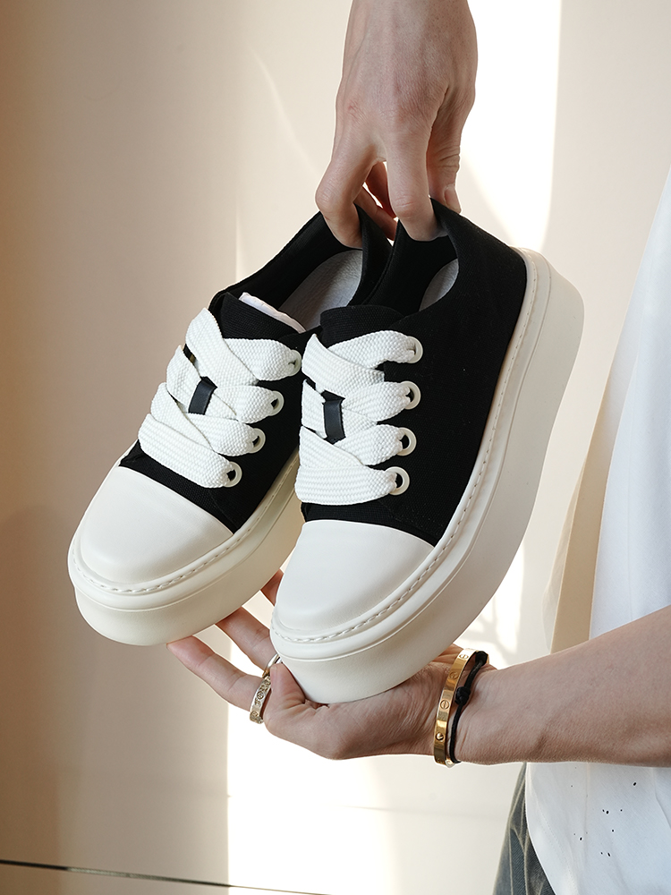 Men's Lightweight Lace-Up Canvas Shoes - Versatile Casual Footwear for Spring/Summer 2025 - College Style Soft Sole Men's Lightweight Lace-Up Canvas Shoes - Versatile Casual Footwear for Spring/Summer 2025 - College Style Soft Sole